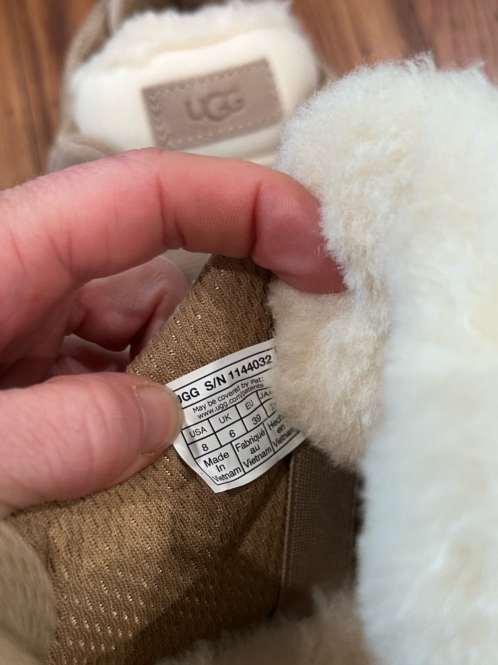 NEW! UGG Lowmel Tan Suede Platform Lace-Up Sneaker - 8 - Picture 13 of 13